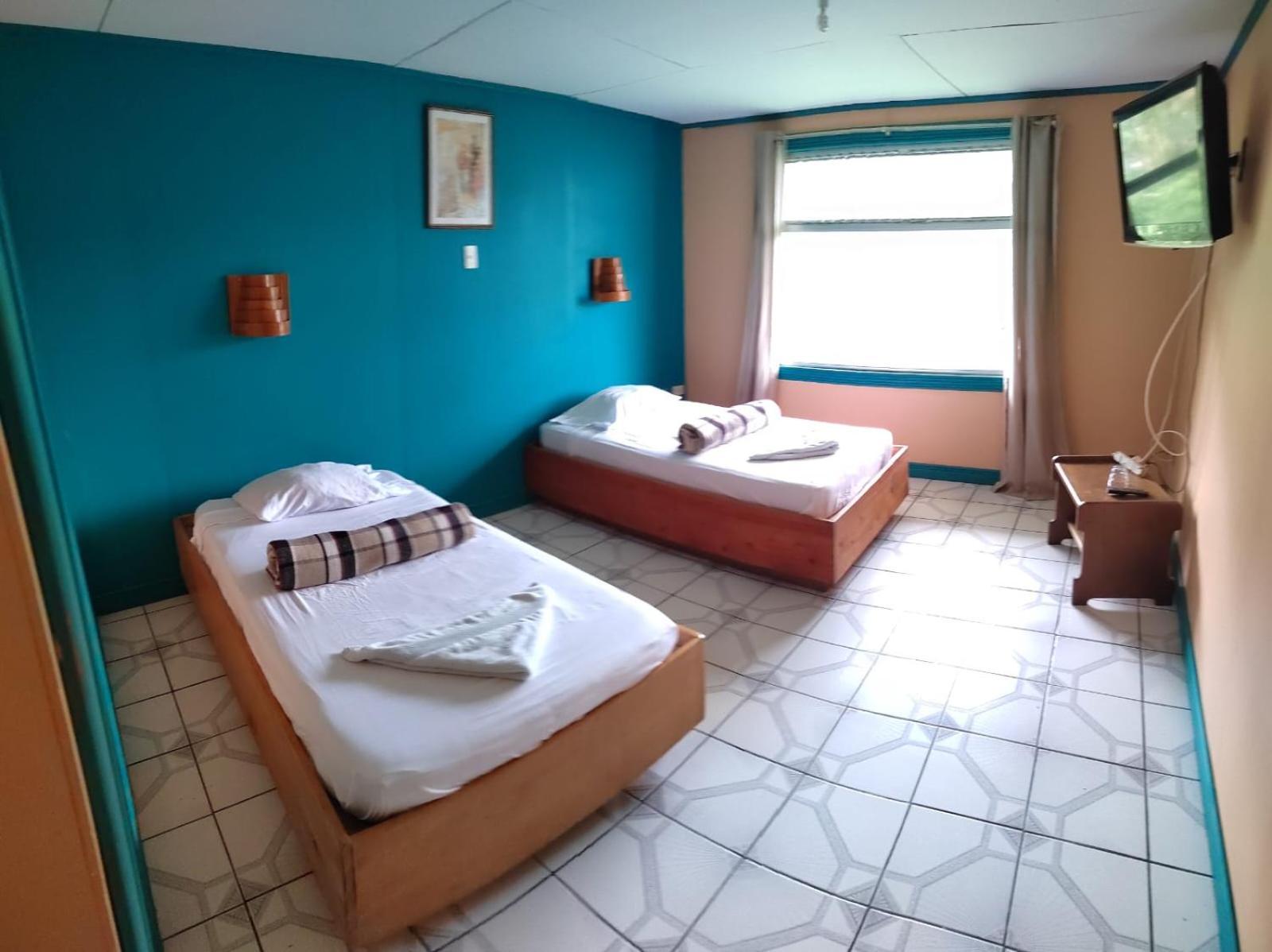 Geliwa B&B トゥリアルバ エクステリア 写真