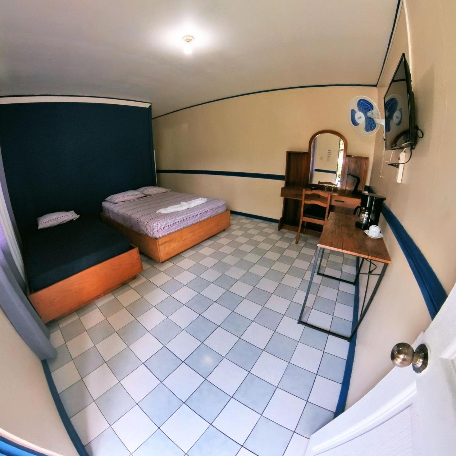 Geliwa B&B トゥリアルバ エクステリア 写真